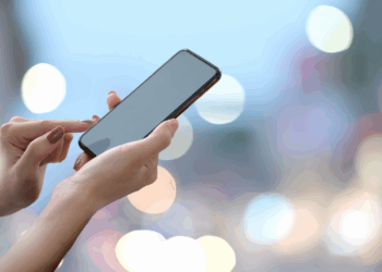 Governo da cidade de Toyoake propõe limitar uso de smartphones a duas horas diárias