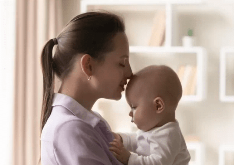 Perfume com cheiro de bebê desperta emoções positivas e reduz o estresse