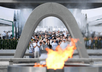 Hiroshima marca 80 anos do bombardeio atômico com cerimônia e apelos pela paz