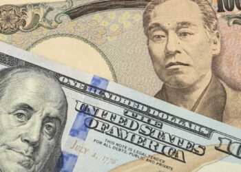 Moeda japonesa atinge faixa de 150 ienes em relação ao dólar