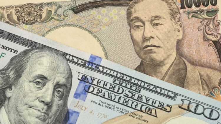 Moeda japonesa atinge faixa de 150 ienes em relação ao dólar