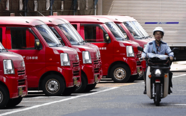 Correios do Japão são obrigados a suspender vans de entrega em 100 agências dos Correios