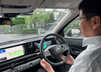 Nissan testa nova tecnologia de direção autônoma em Tóquio