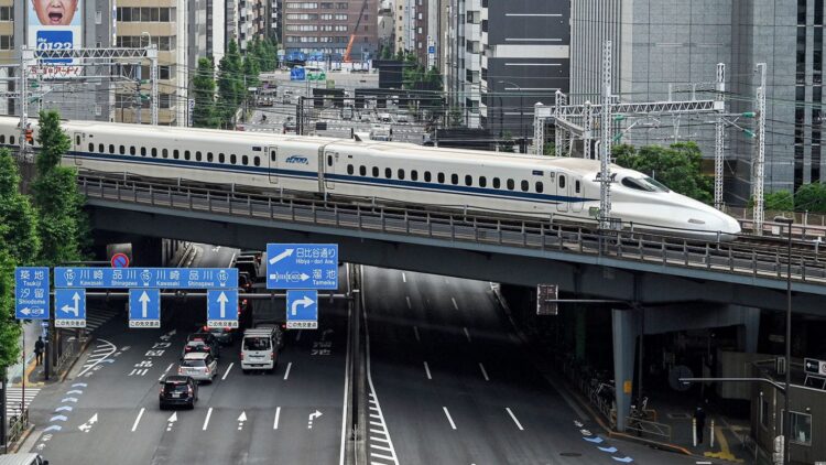 Passagens de Shinkansen poderão ser reservadas pelo aplicativo LINE a partir de outubro