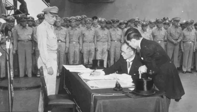 A rendição do Japão e o conflito da comunidade japonesa no Brasil após a Segunda Guerra Mundial