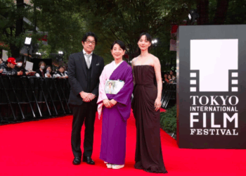 Festival Internacional de Cinema de Tóquio abre 38ª edição com tapete vermelho estrelado e sessões esgotadas