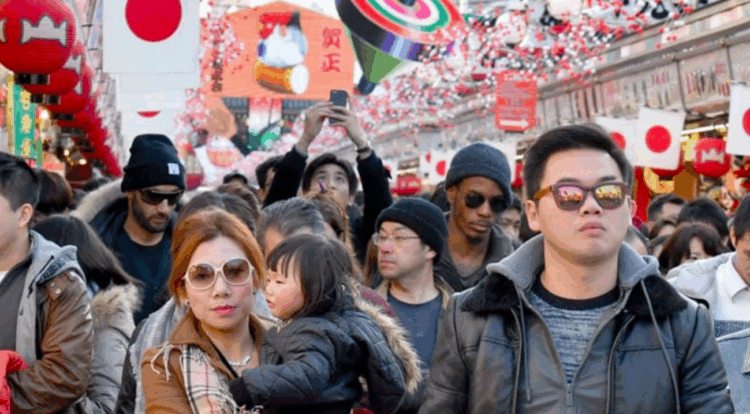 Número de estrangeiros ultrapassa 10% da população em 27 municípios do Japão