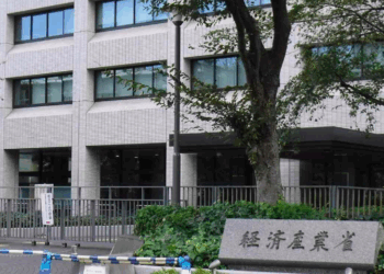 Japão investe em sistema via satélite para detectar embarcações suspeitas e pesca ilegal