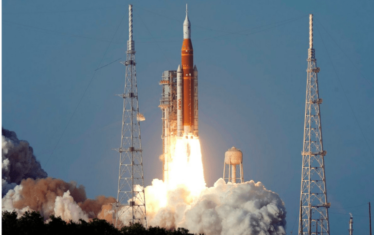 Artemis II leva astronautas de volta à Lua após 50 anos