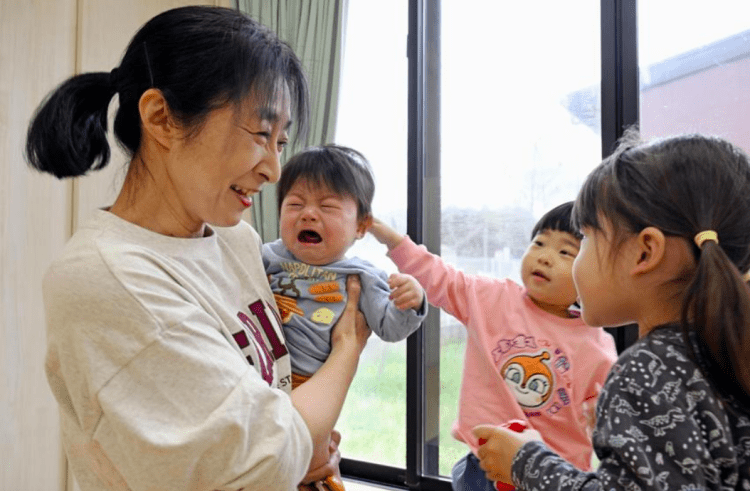 Japão amplia acesso a creches para crianças fora do sistema