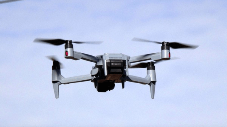 Japão cria rotas aéreas para drones na rede elétrica