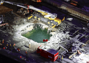 Queda de andaime mata dois em obra no Japão