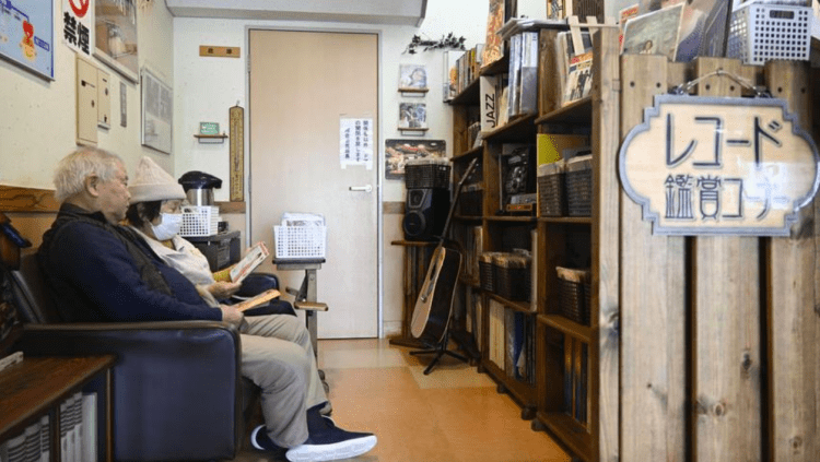 Nostalgia impulsiona volta do vinil no Japão