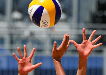 Japão proíbe fotos e vídeos em torneio de vôlei de praia após denúncias de imagens inadequadas